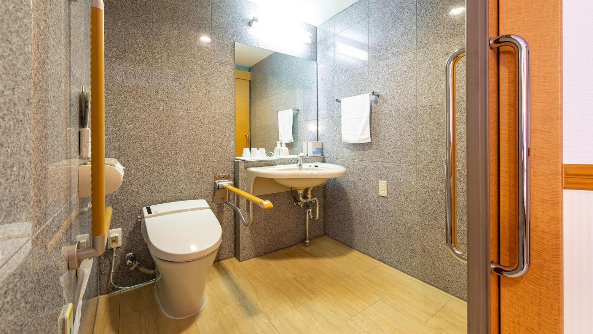 Toyoko Inn Wako-Shi Ekimae Номер фото