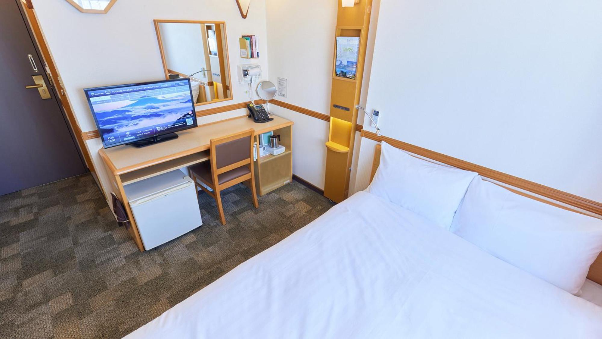 Toyoko Inn Wako-Shi Ekimae Номер фото